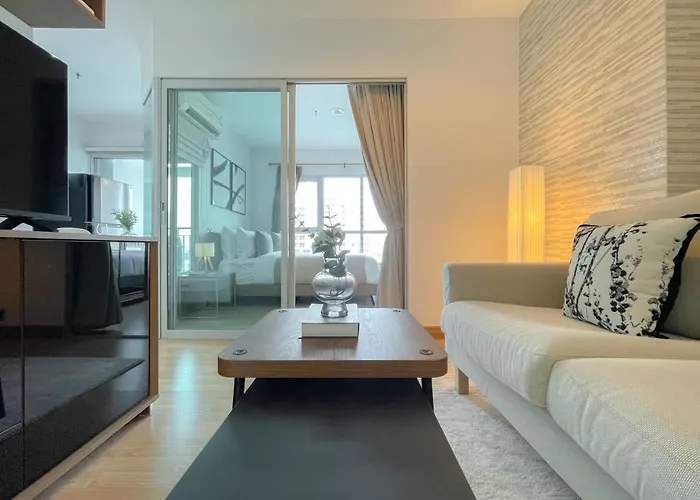 Near Bts L View L Pool And Gym 公寓 曼谷