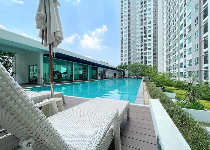 Near Bts L View L Pool And Gym *